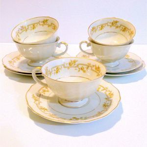 Set of 5 Franconia Krautheim Selb Bavaria China FR23 Cup and Saucers